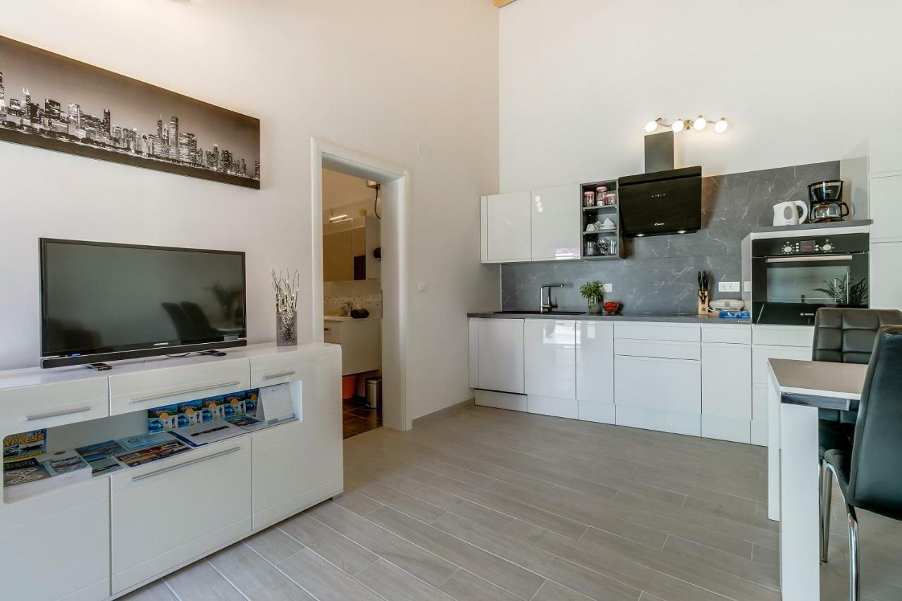 Apartments Relax Вели-Лошинь Экстерьер фото