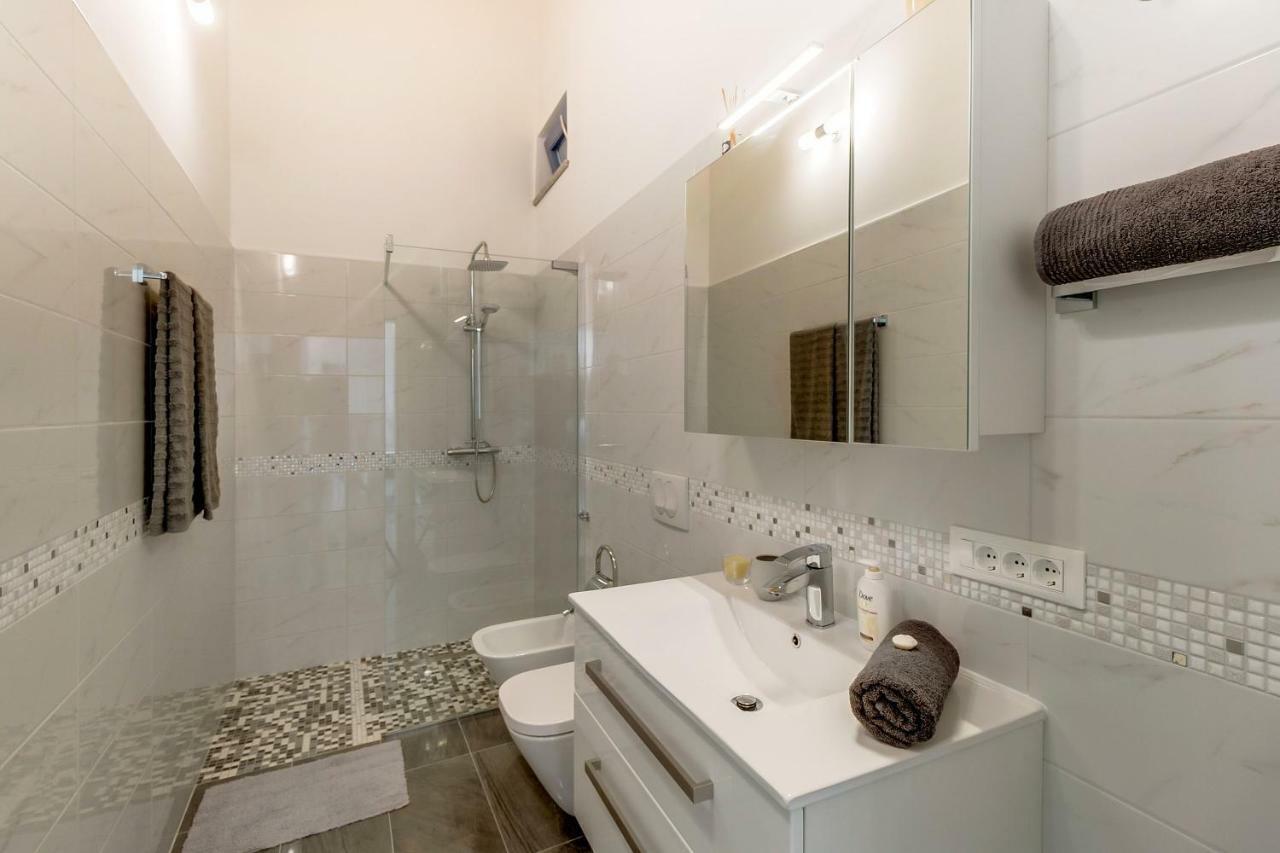 Apartments Relax Вели-Лошинь Экстерьер фото