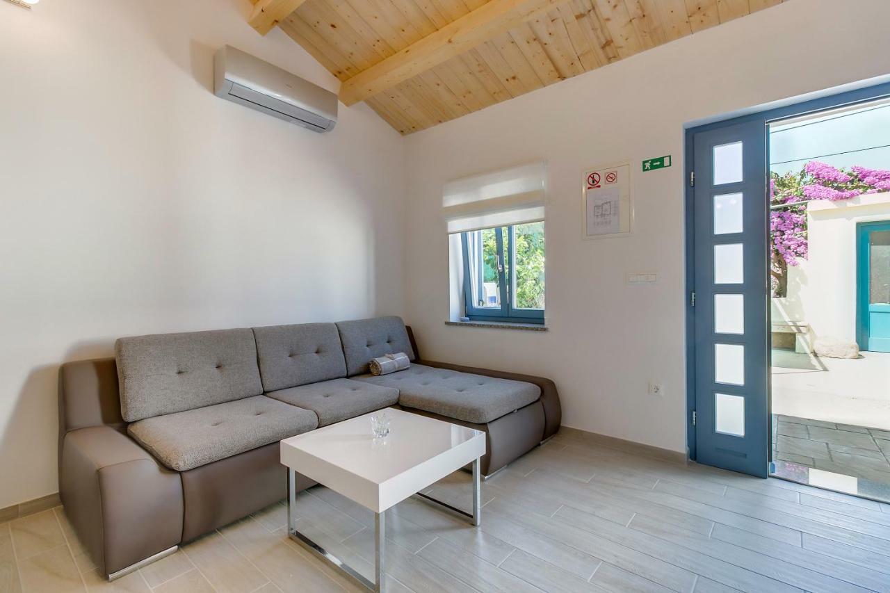 Apartments Relax Вели-Лошинь Экстерьер фото